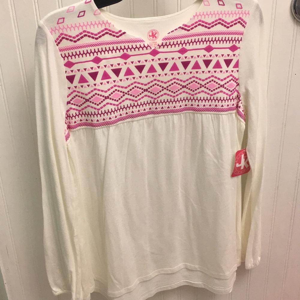 A long sleeved shirt